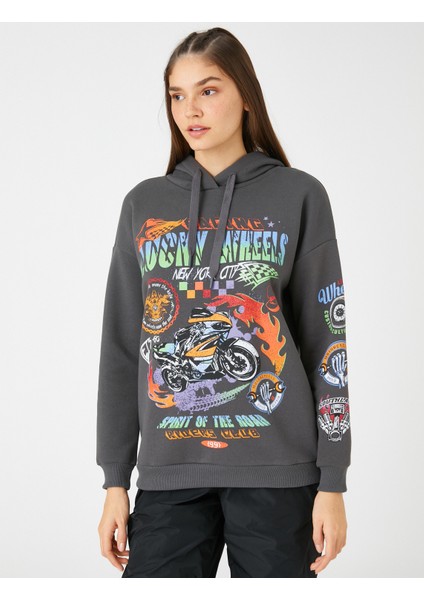Kapüşonlu Sweatshirt Slogan Baskılı Uzun Kollu modelleri