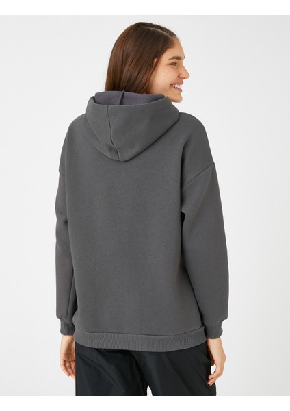 Kapüşonlu Sweatshirt Slogan Baskılı Uzun Kollu fırsatları