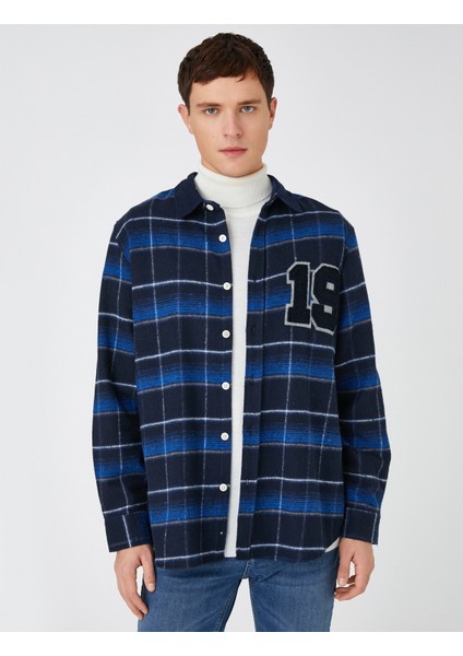 Oduncu Gömleği Kolej İşlemeli Cep Detaylı Klasik Yaka modelleri