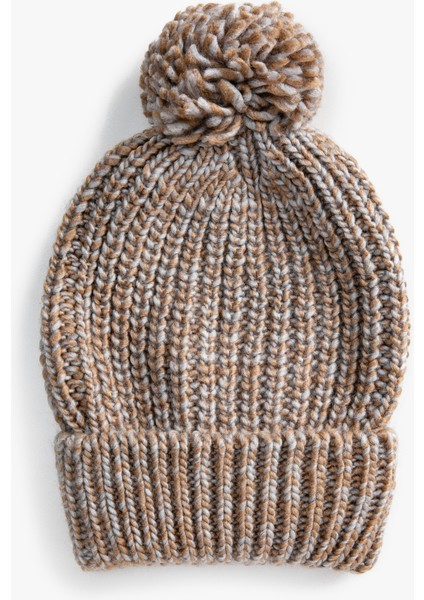 Ponpon Detaylı Lastikli Örgü Bere