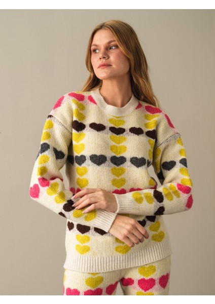 Kadın Sarı Oversize Desenli Kazak fiyatları