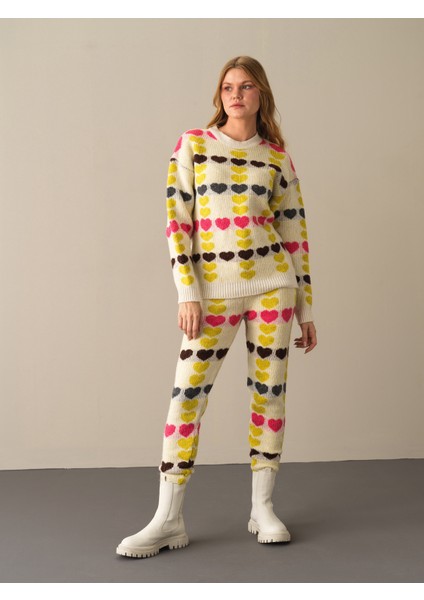 Kadın Sarı Oversize Desenli Kazak indirimleri