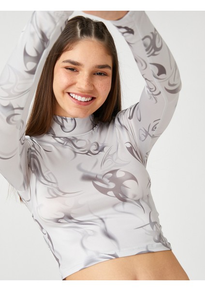 Uzun Kollu Tişört Crop Dik Yaka Desenli fiyatları