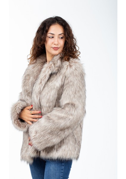 Kadın, Kahverengi ve Taş Rengi Tüylere Sahip, Ingiliz Yaka Cepli Tilki Rakun Kaban(Ekstra Kalın, Kara Dayanıklı)