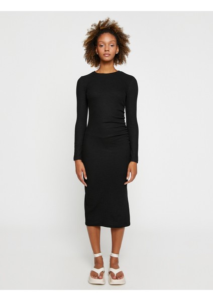 Midi Elbise Yırtmaç Detaylı Uzun Kollu Bisiklet Yaka modelleri