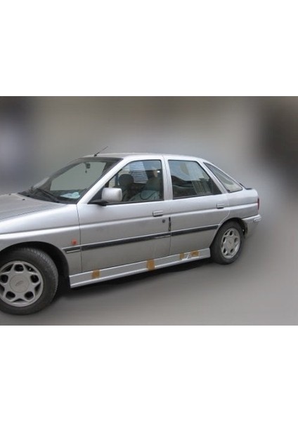 Ford Escord Sd Hb Yan Marşpiyel