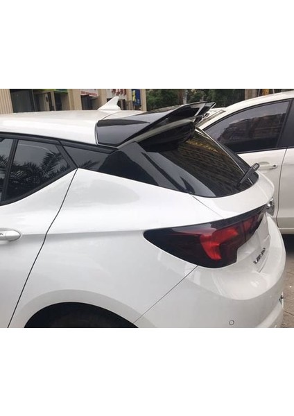 Opel Astra K 2015- Spoiler Abarty Modeli Boyalı modelleri