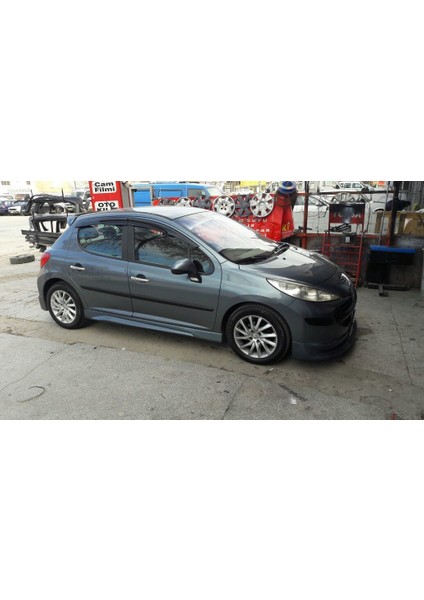 Peugeot 208 Yan Marşpiyel fiyatları