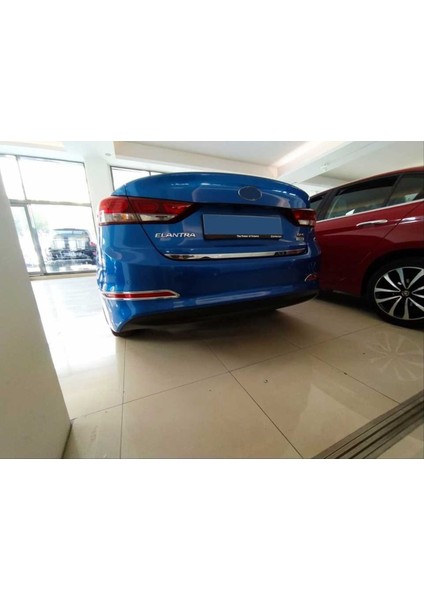Hyundaı Elantra 2016-2018 Bagaj Kapagı Çıtası Krom modelleri