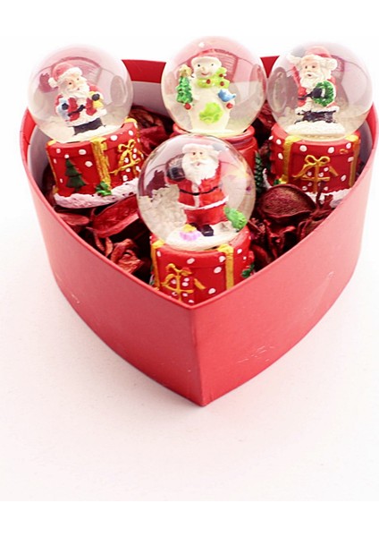 Sevgiliye 2023 Yeni Yıl Hediyesi Özel Kalp Kutu Içinde 4 Adet Mini Noel Baba Kar Küresi 6,5 cm