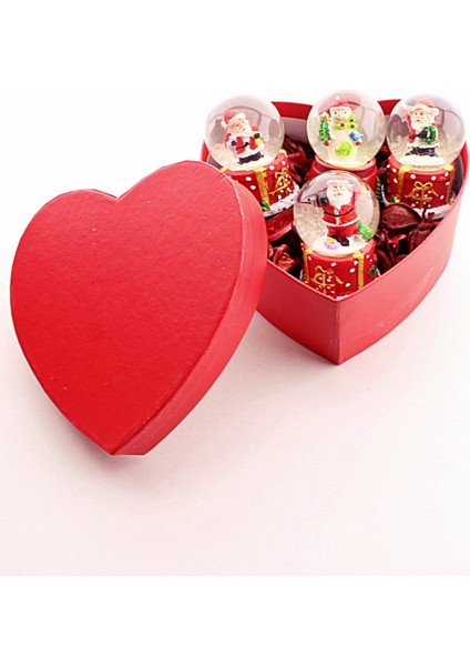 Sevgiliye 2023 Yeni Yıl Hediyesi Özel Kalp Kutu Içinde 4 Adet Mini Noel Baba Kar Küresi 6,5 cm