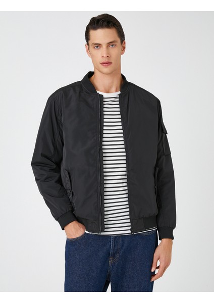Basic Bomber Ceket Fermuarlı Çok Cepli Yuvarlak Yaka modelleri