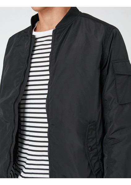 Basic Bomber Ceket Fermuarlı Çok Cepli Yuvarlak Yaka indirimleri