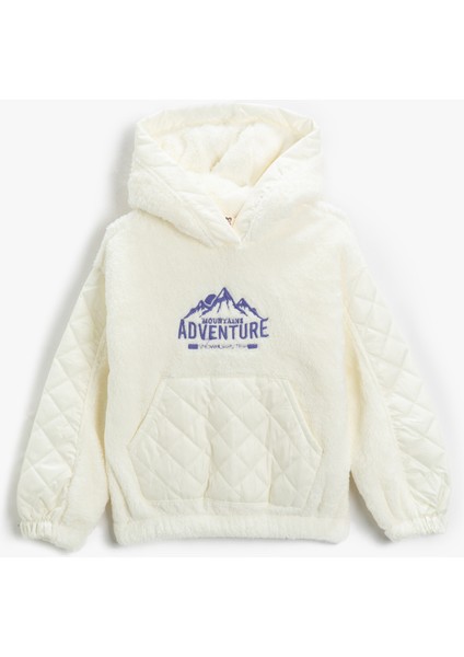 Peluş Kapşonlu Sweatshirt Kapitone Detaylı Kanguru Cepli İşlemeli