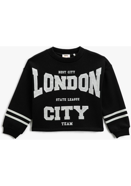 Crop Oversize Sweatshirt Çizgili Aplike Detaylı Uzun Kollu