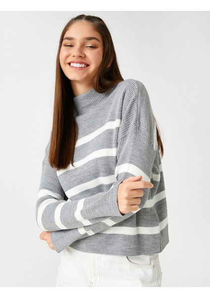 Çizgili Kazak Yarım Balıkçı Yaka Uzun Kollu fiyatları