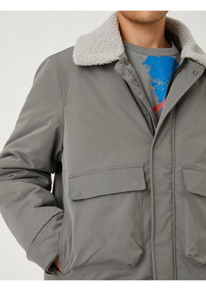 Kısa Parka Peluş Yaka Detaylı indirimleri