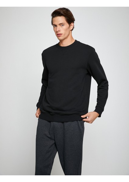 Basic Bisiklet Yaka Sweatshirt Uzun Kollu