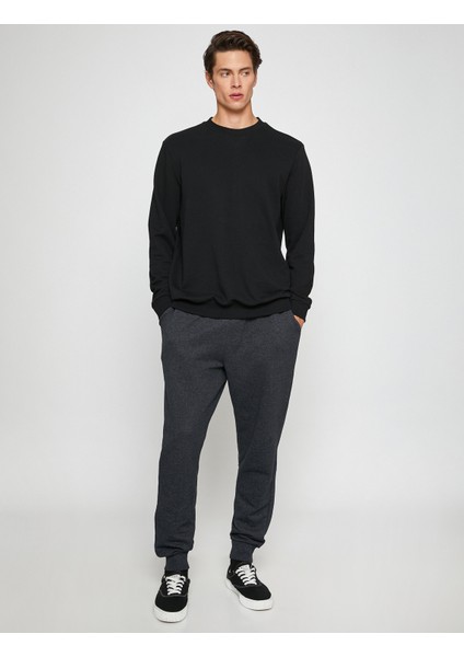 Basic Bisiklet Yaka Sweatshirt Uzun Kollu
