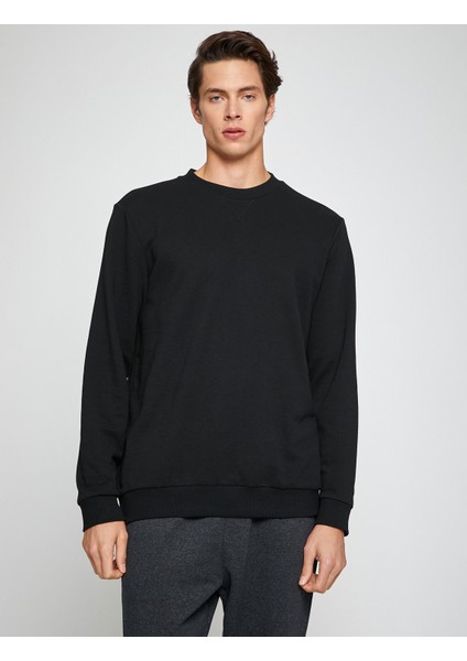 Basic Bisiklet Yaka Sweatshirt Uzun Kollu