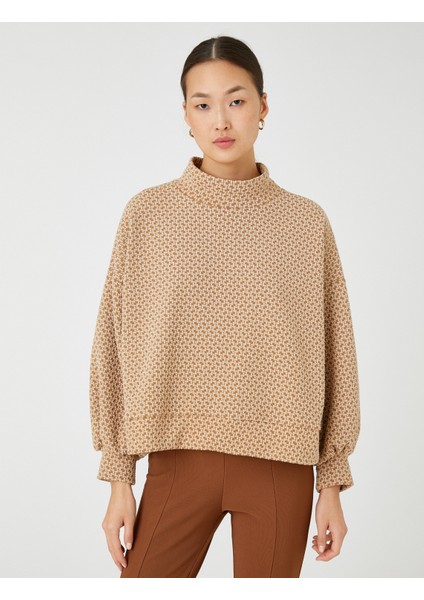 Oversize Tişört Uzun Kollu Yarım Balıkçı Yaka modelleri