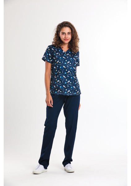 Baskılı- Kadın Medikal Üniforma Takımı