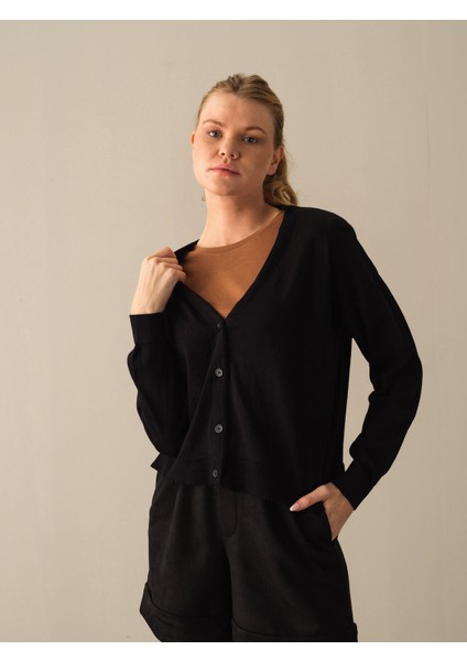 Kadın Siyah Slim Fit Basic Hırka modelleri