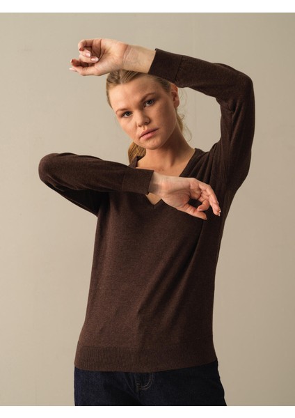 V Yaka %100 Pamuk Regular Fit Basic Kazak fırsatları