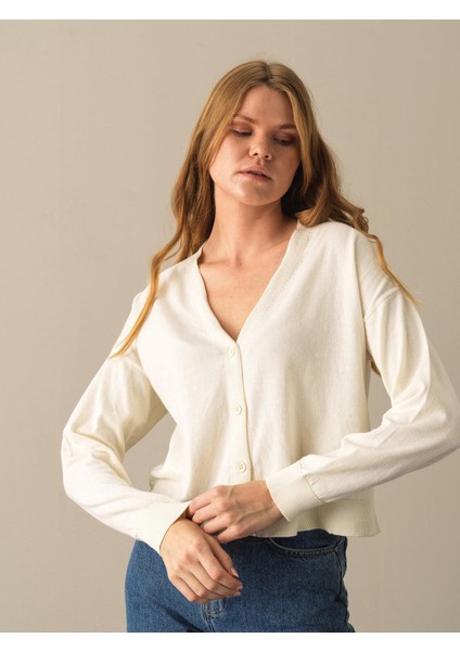 Kadın Ekru Slim Fit Basic Hırka modelleri