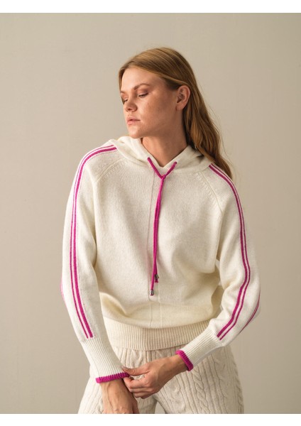 Kadın Ekru Oversize Kazak indirimleri