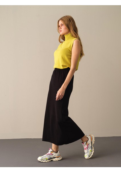 Kadın Siyah Regular Fit Triko Uzun Etek modelleri