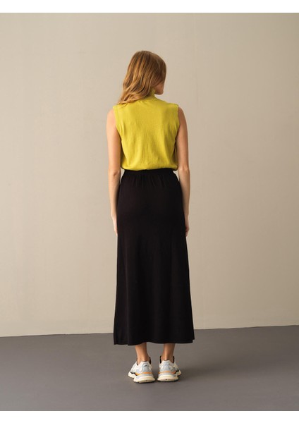 Kadın Siyah Regular Fit Triko Uzun Etek indirimleri