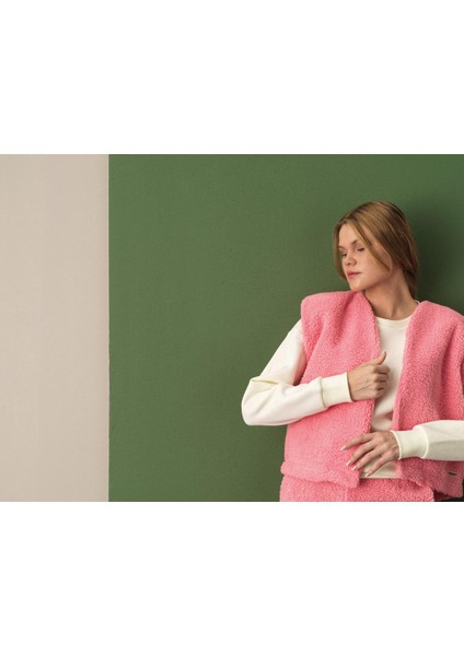 Kadın Pembe Oversize Kuzu Yelek fırsatları