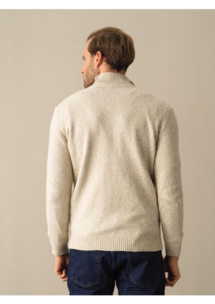 Ekru Regular Fit Triko Hırka fırsatları