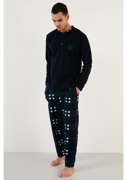 Regular Fit Bisiklet Yaka Kışlık Yumuşak Dokulu Polar Pijama Takımı Erkek Pijama Takımı 6096100