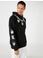 Basic Kapşonlu Sweatshirt Kuru Kafa Baskılı Cep Detaylı 2