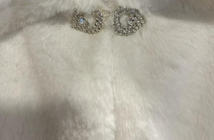 New in Style Newin Style Beyaz Broşlu Abiye Gelinlik Pelerin Kürk Etol Şal Gelin Bolero M2 görsel 4