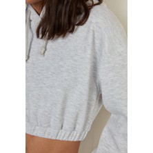 Vatkalı Nakışlı Cropped Sweatshirt Gri