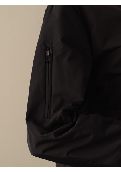 Kadın Siyah Fermuarlı Oversize Bomber Ceket