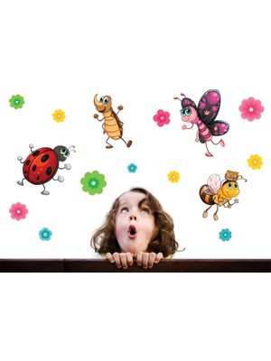 Tilki Dünyası Uğur Böceği ve Kankaları Duvar Sticker