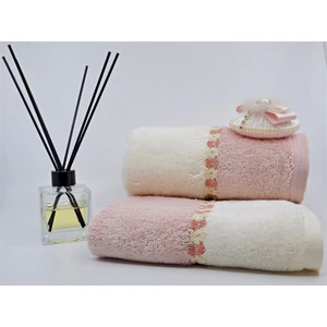 Pretty Hediye Set Pudra 50 x 90 cm