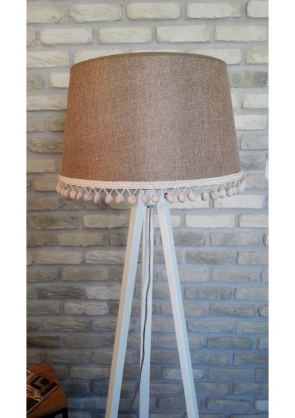 Ponpon Masif 3 Ayakli Lambader Bej Keten Şapka Beyaz Ayak fiyatları