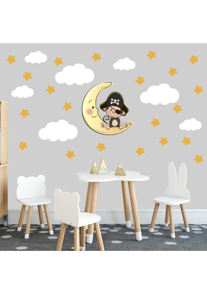 Sevimli Korsan Maymun Turuncu Yıldızlar Beyaz Bulutlar Çocuk Odası Sticker