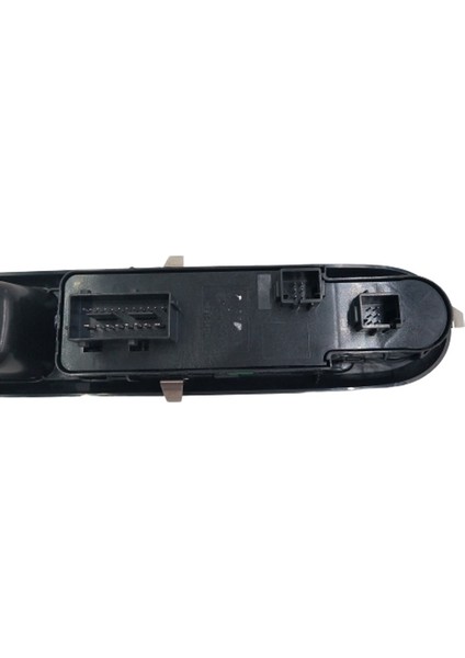 Peugeot 5008 2010-2016 Cam Açma Ve Ayna Ayar Düğmesi Çerçeveli modelleri