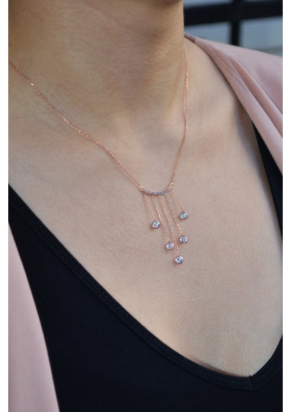 N115601 Sallantılı Gümüş Işıltı Kolye fiyatları