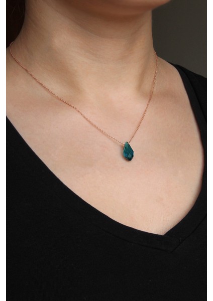 N122001 Mavi Kristal Kuvarslı Gümüş Kolye fiyatları