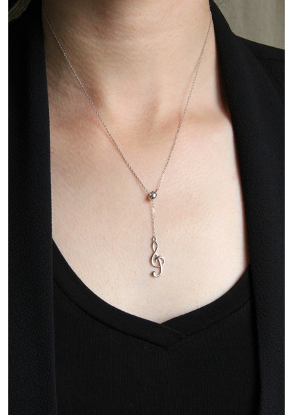 Sallantılı Gümüş Sol Anahtarı Kolye fiyatları