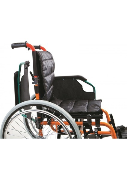 P980 Alüminyum Çocuk Tekerlekli Sandalye