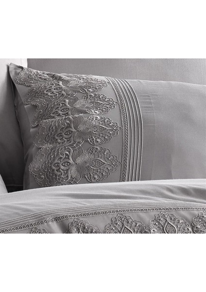 Çift Kişilik Nevresim Takimi ve Pike Set Valeria Gri modelleri