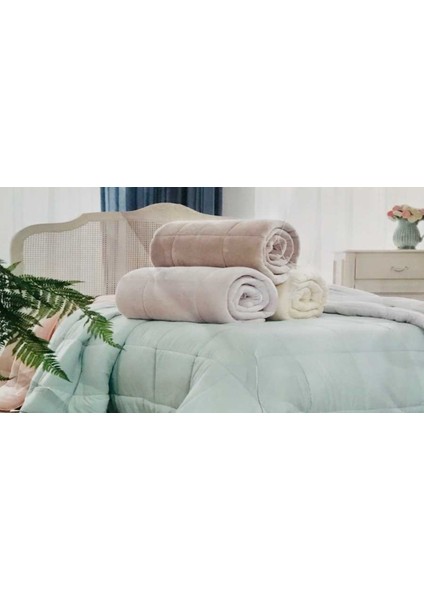 Kristal White Polar Yorgan Çift Kişilik fiyatları